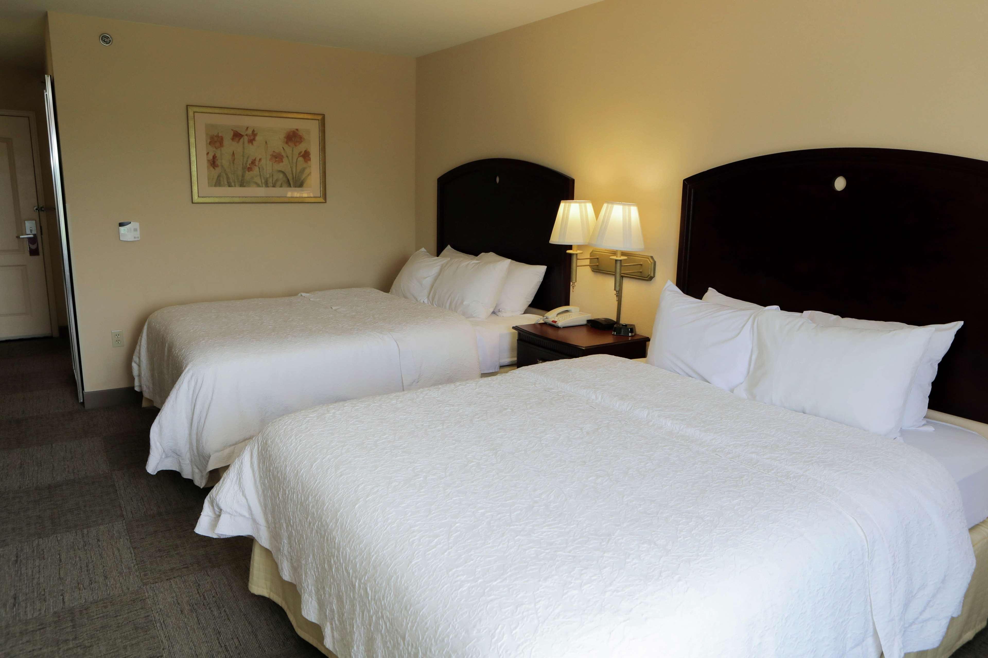 Hampton Inn By Hilton Clinton Exterior foto