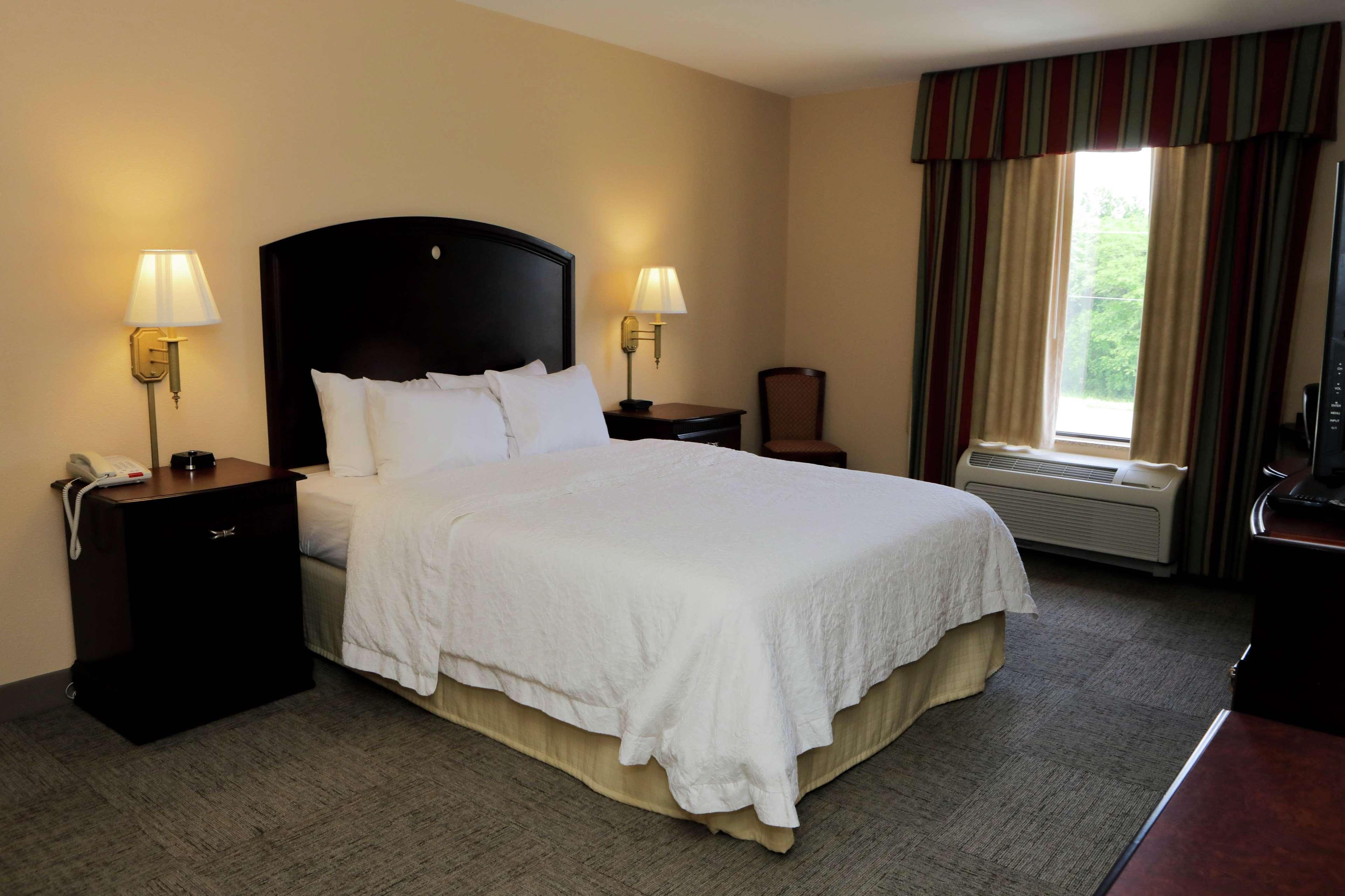 Hampton Inn By Hilton Clinton Exterior foto